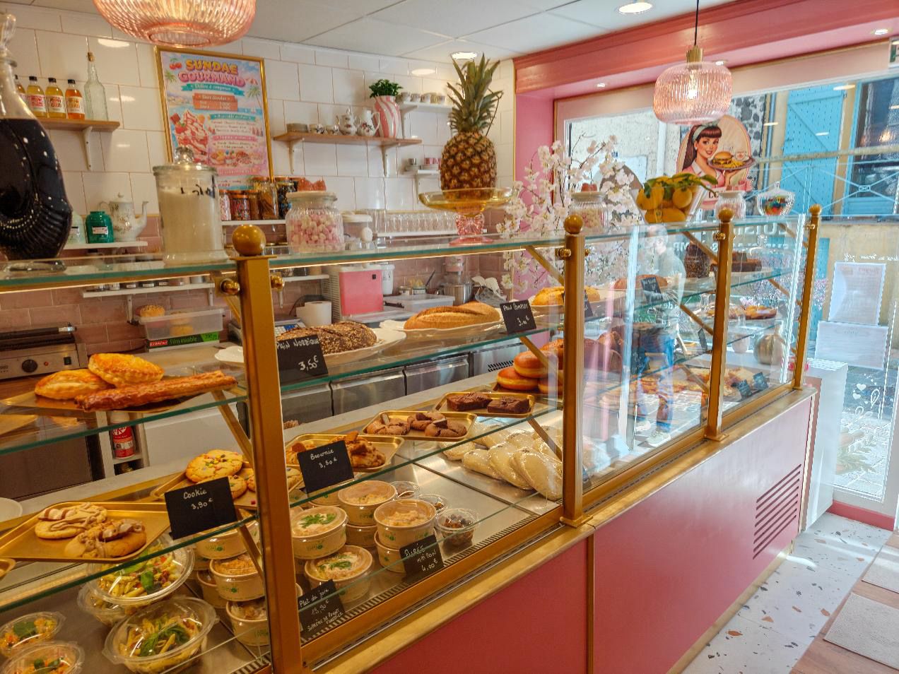 Comptoir salades cookies traiteur Chez Loute