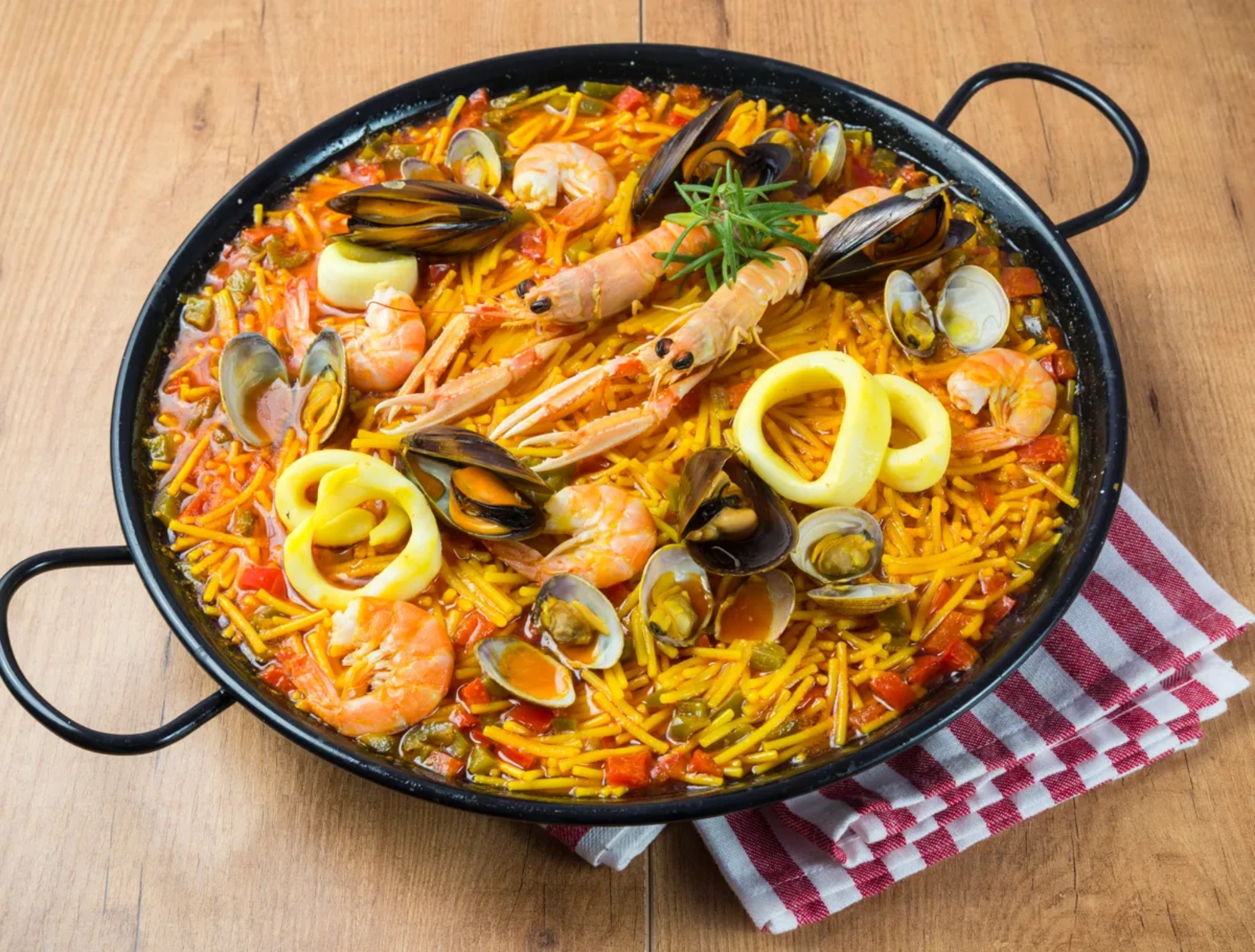 Paëlla royale traiteur Chez Loute Villeneuve-Loubet